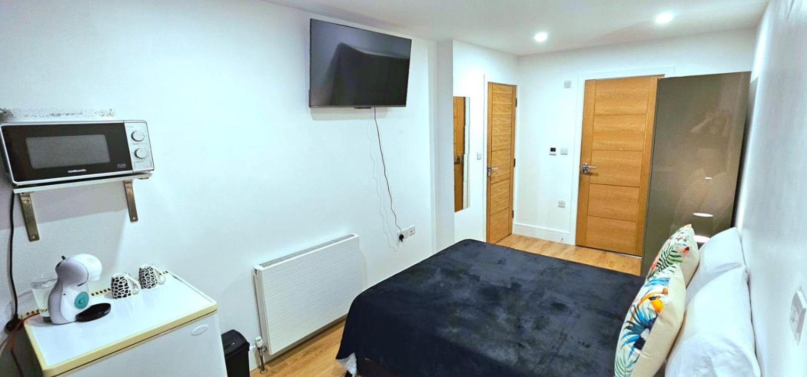 Penelope Ensuite Double Room Λονδίνο Εξωτερικό φωτογραφία